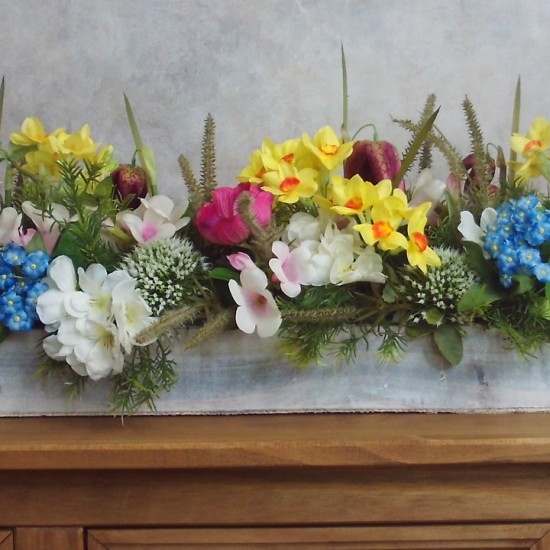 GRANDAD'S SPRINGTIME ALLOTMENT | TABLE RUNNER FLOWER ARRANGEMENT | NARCISSI ANEMONES FORGET ME NOTS