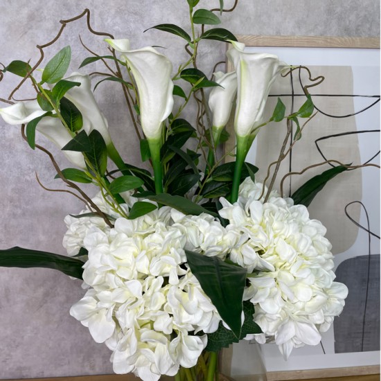 HYDRANGEAS AND CALLA LILIES IN GLASS VASE | ARTIFICIAL FLOWER ARRANGEMENTS