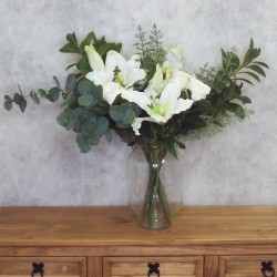 EIRENE | WHITE LILIES BOUQUET